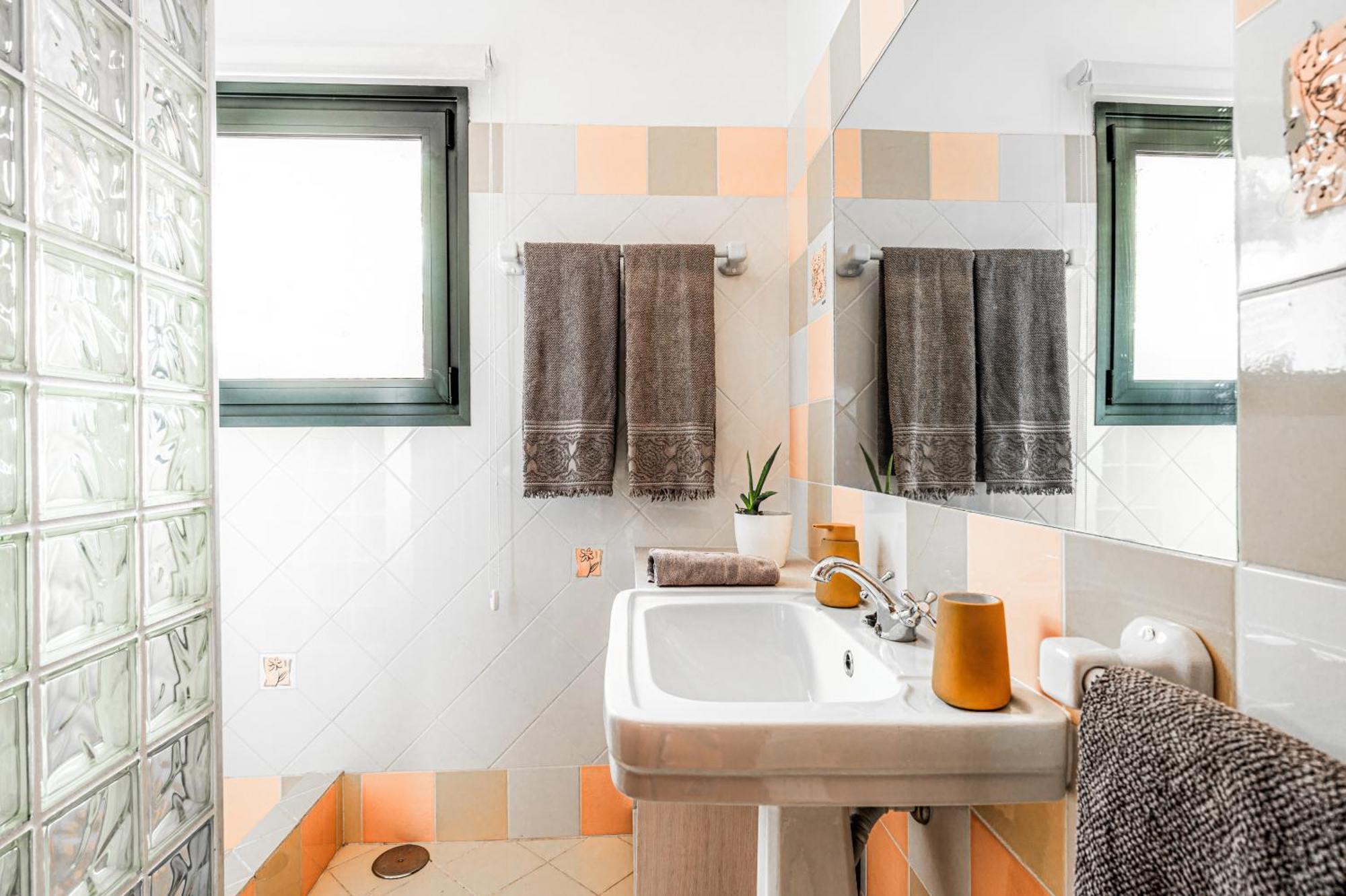 Meerblick - 3-bett Mit Terrassen & Hot-tub