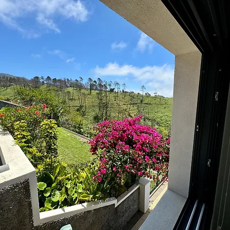 Meerblick - 3-Bett Villa Mit Terrassen & Hot-Tub Faja da Ovelha Exterior photo
